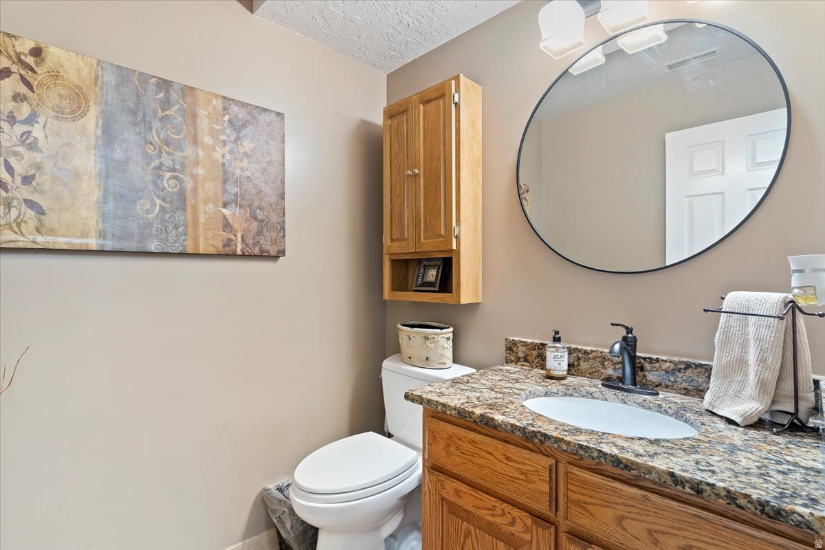 ROYAL VIEW - Residential