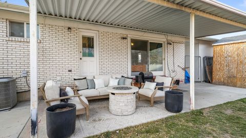 Tiny photo for 1250 JORDAN AVE, Provo, UT 84604 (MLS # 2133525)