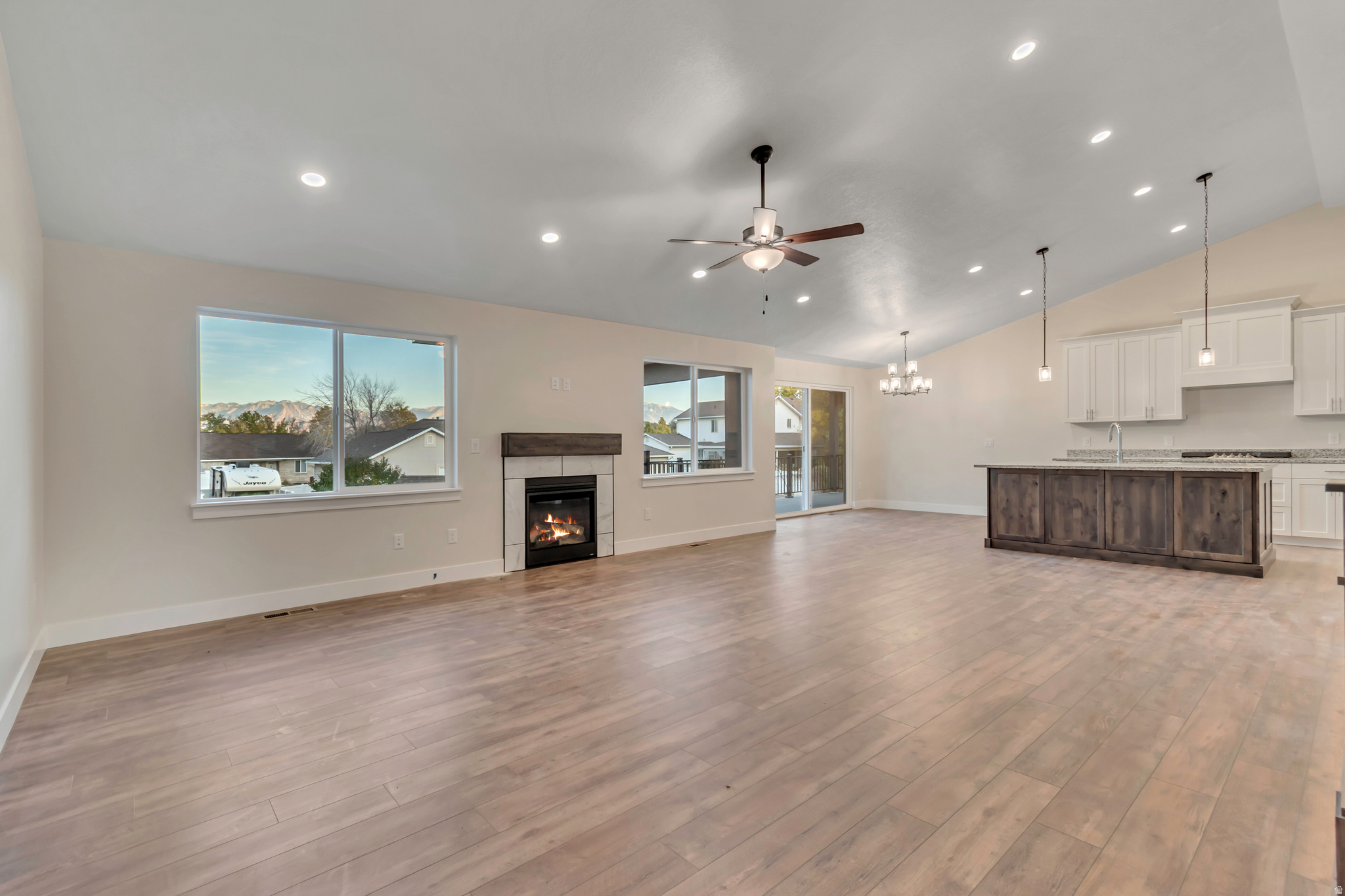 THE RESERVE - Residential