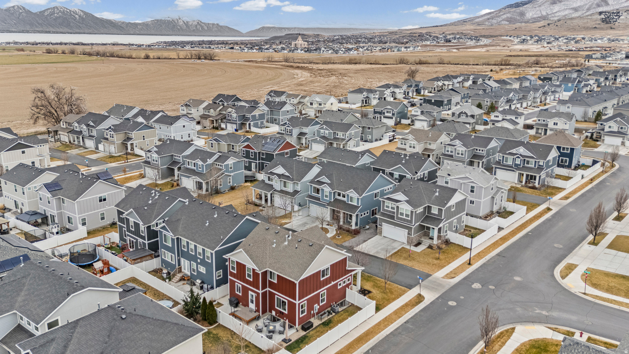 SILVERLAKE - Residential