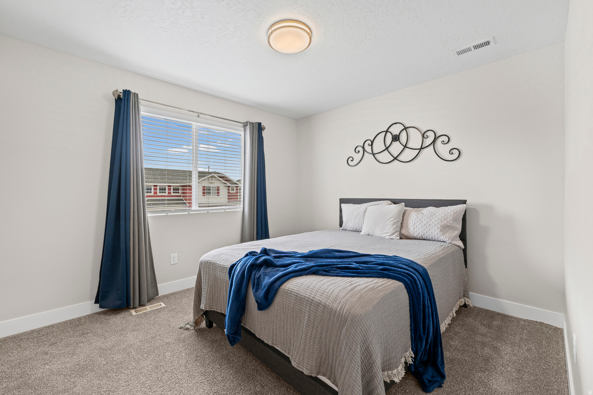 SILVERLAKE - Residential