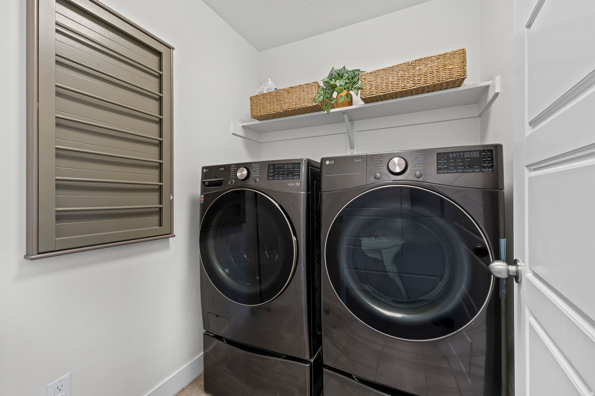 SILVERLAKE - Residential