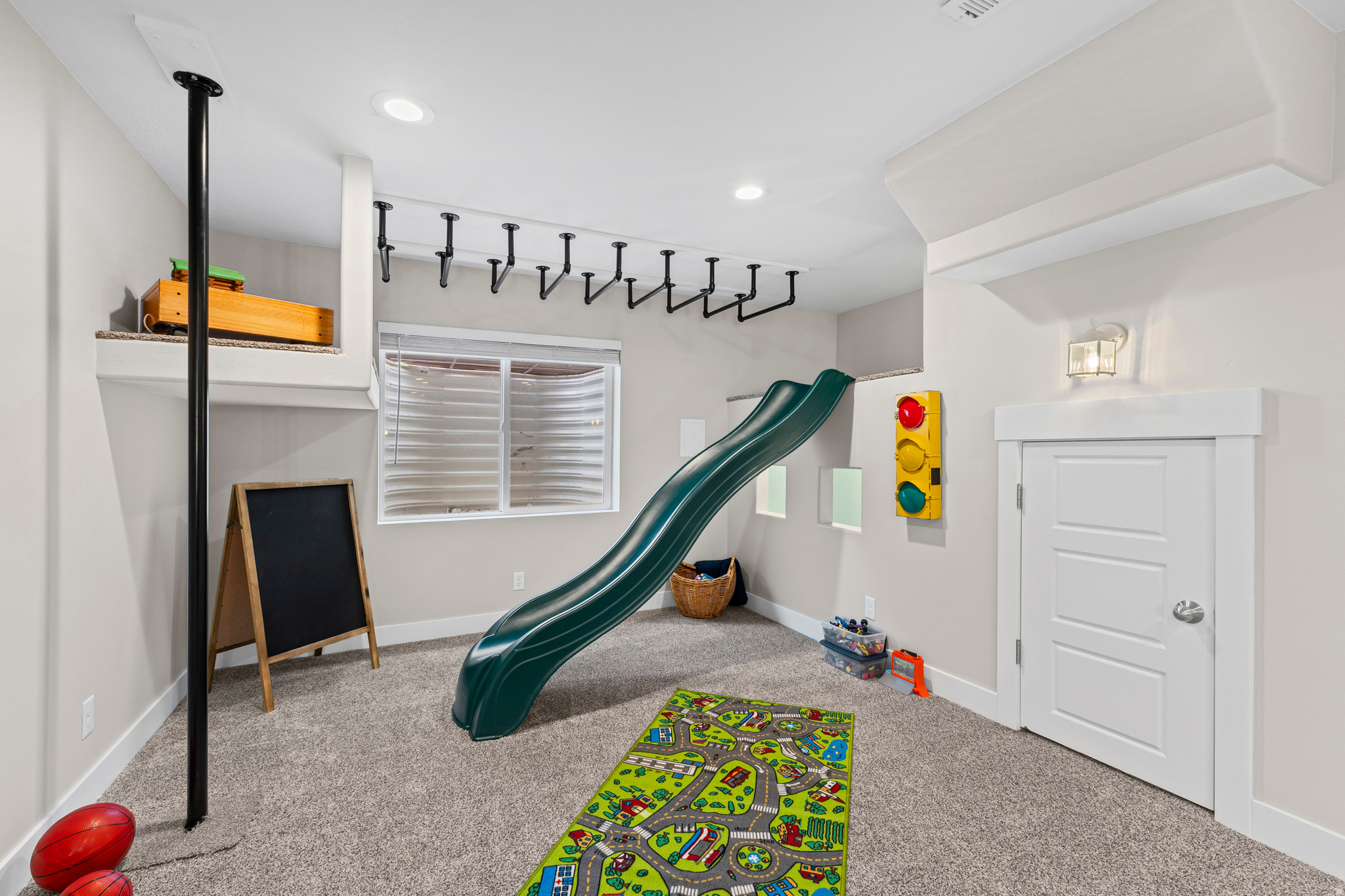 SILVERLAKE - Residential