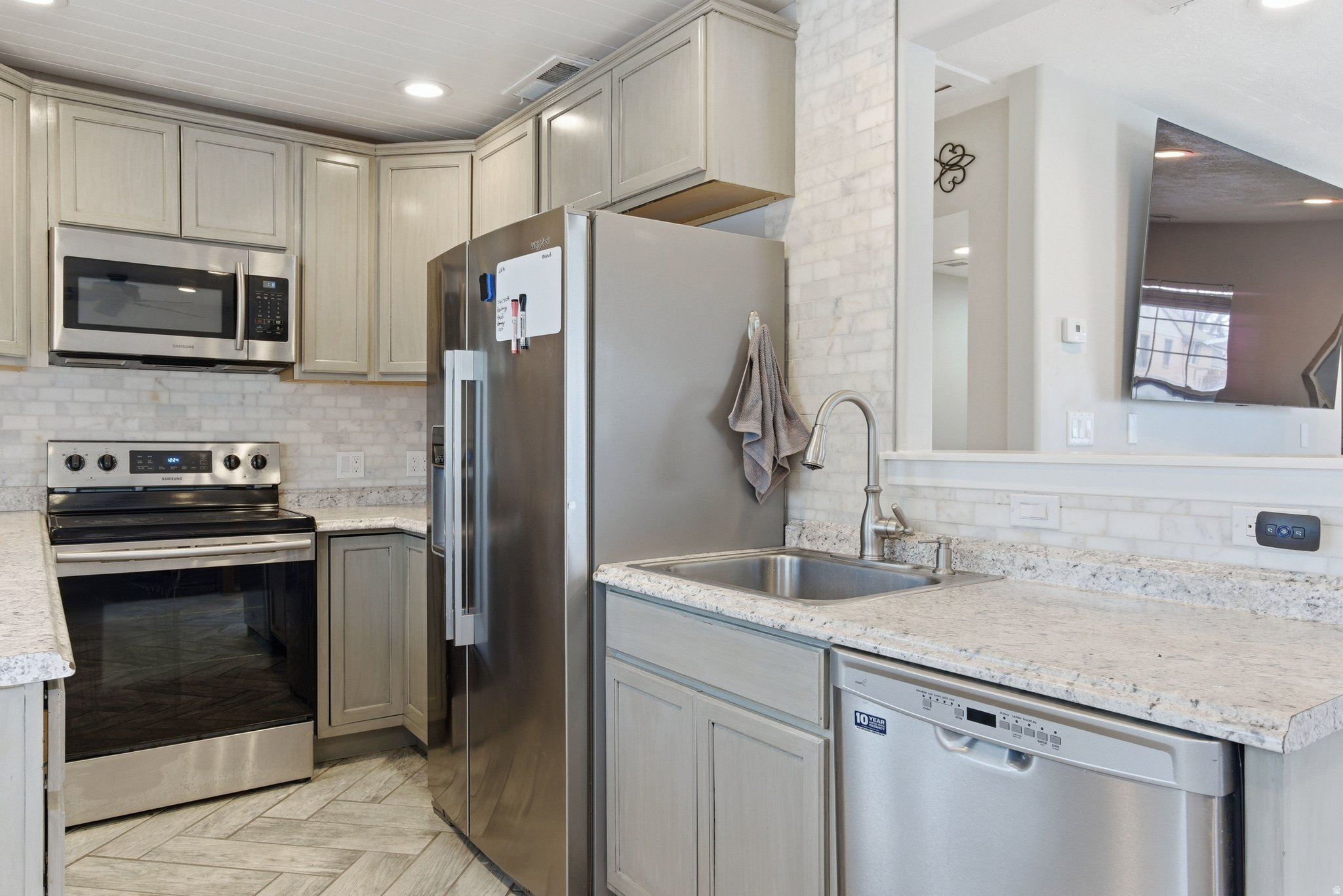 RICHLAND PARK - Residential