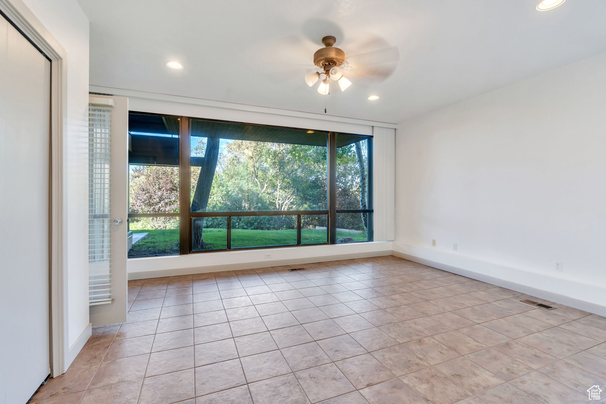 SHERWOOD HILLS - Residential