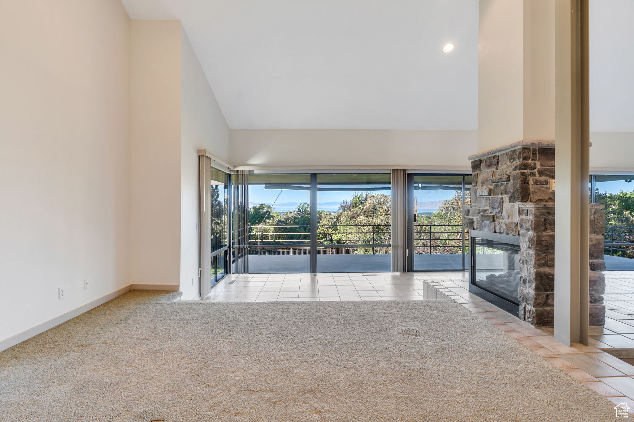 SHERWOOD HILLS - Residential