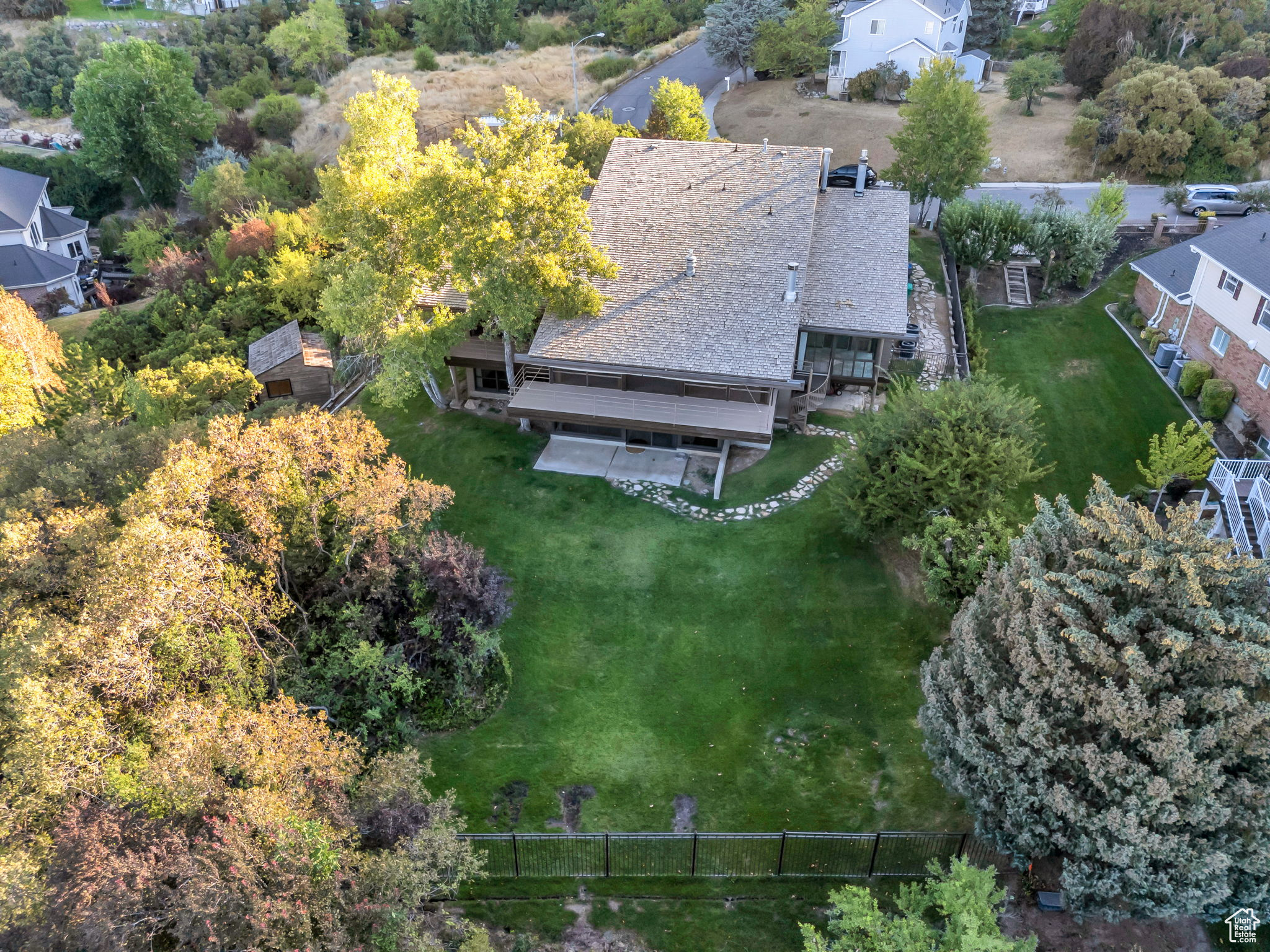 SHERWOOD HILLS - Residential