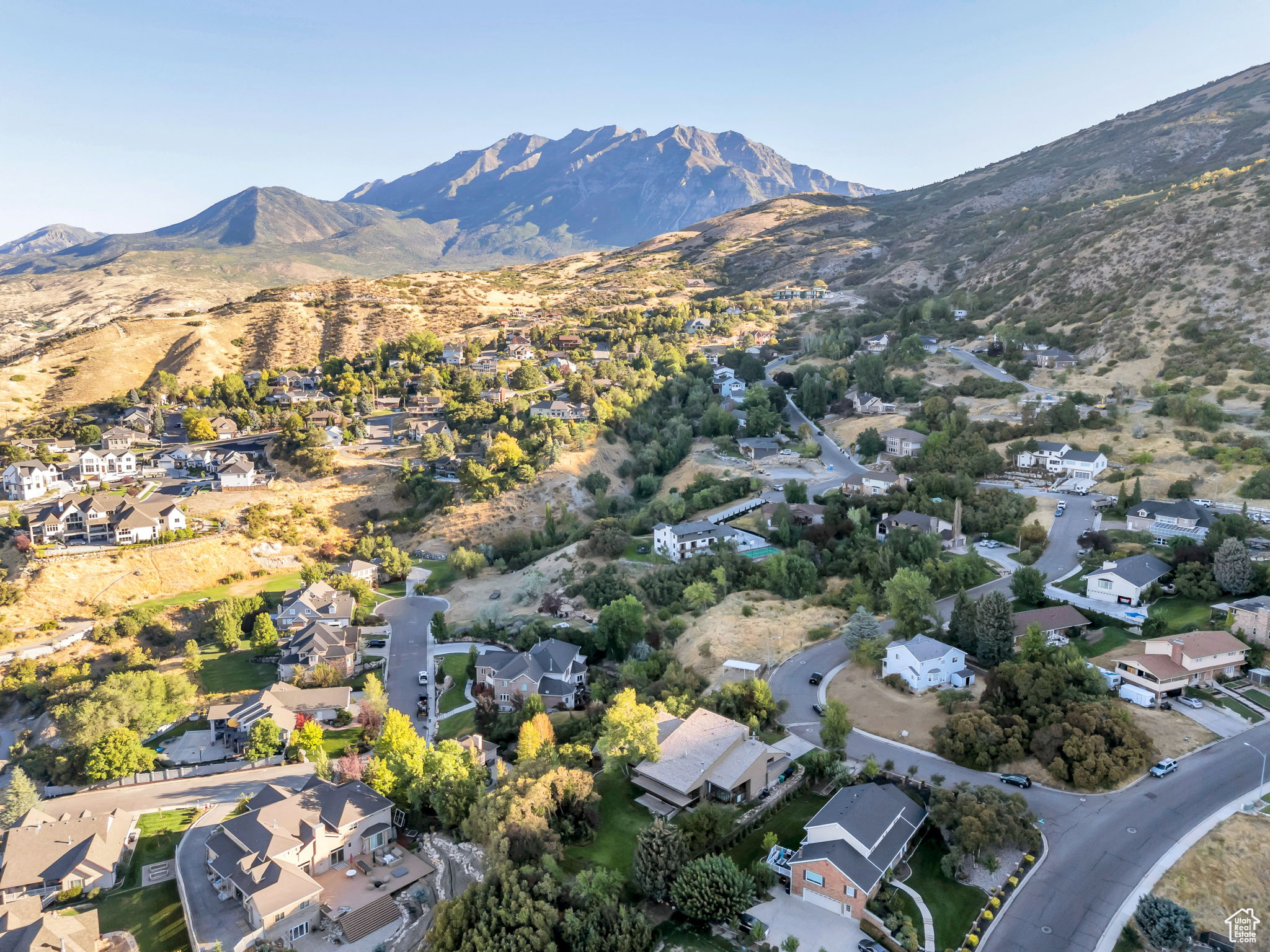 SHERWOOD HILLS - Residential
