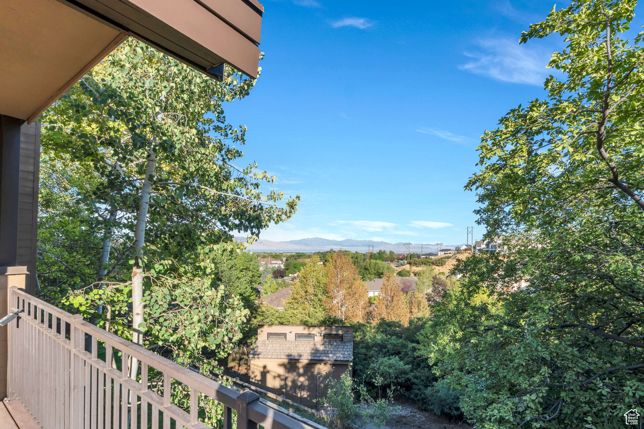 SHERWOOD HILLS - Residential