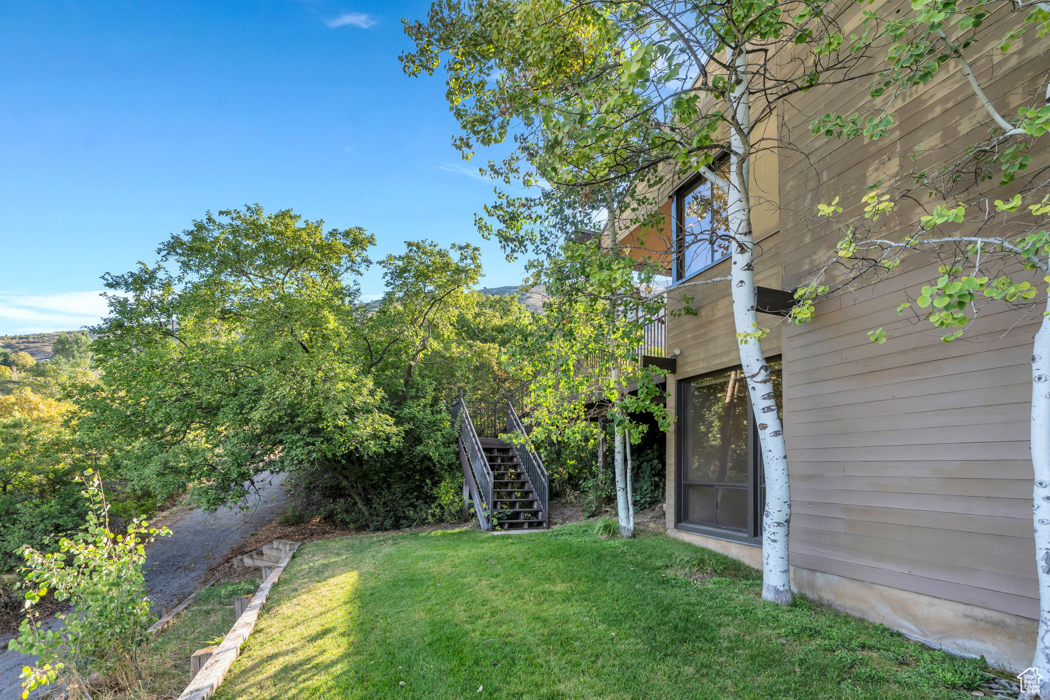 SHERWOOD HILLS - Residential