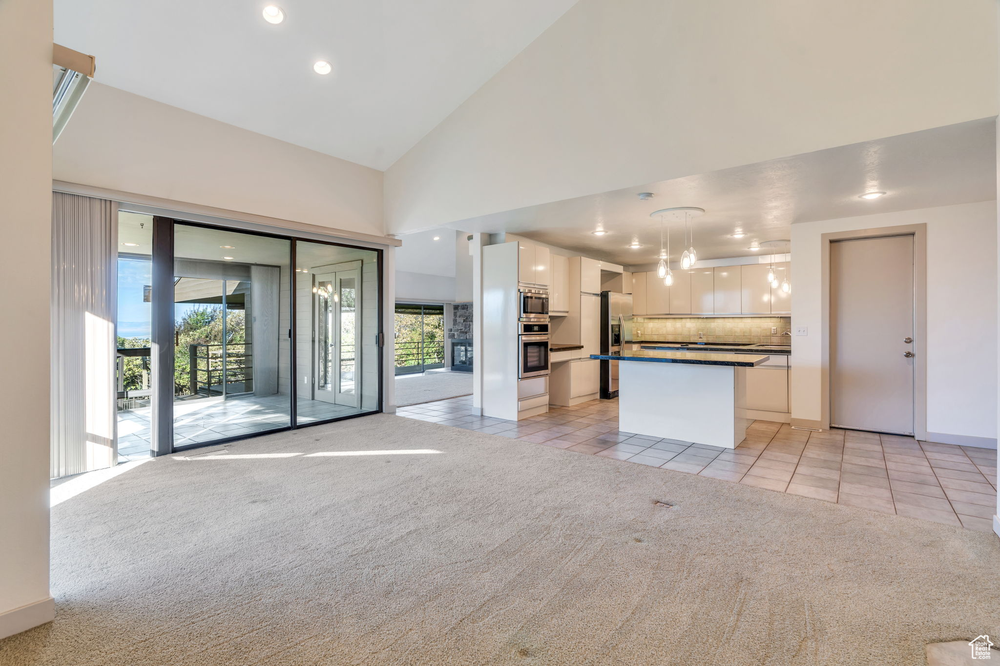 SHERWOOD HILLS - Residential