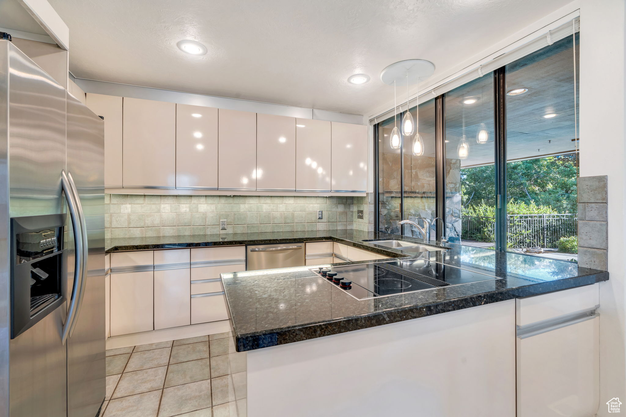 SHERWOOD HILLS - Residential