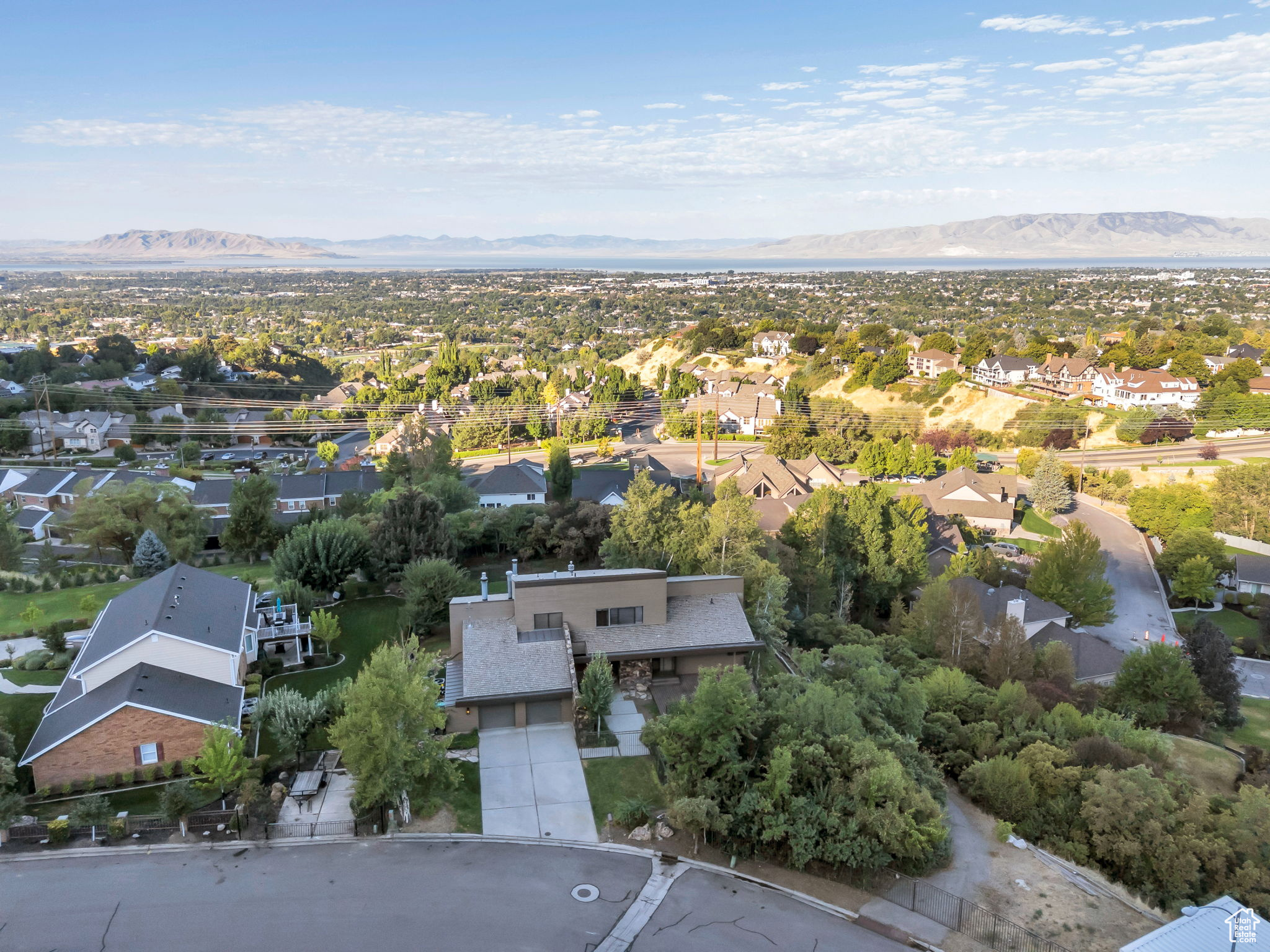 SHERWOOD HILLS - Residential