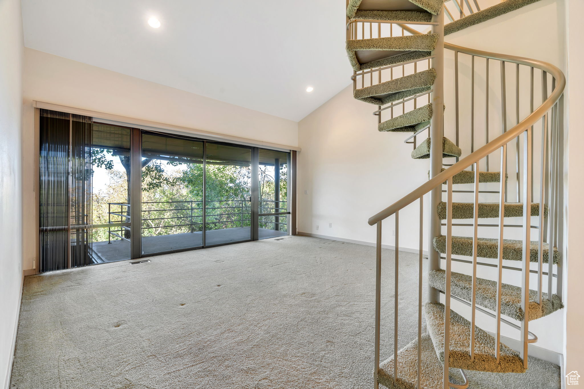 SHERWOOD HILLS - Residential