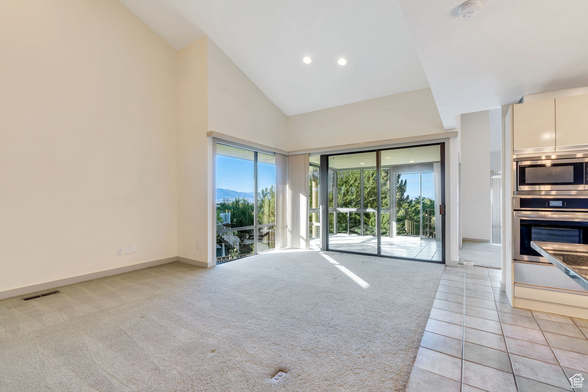 SHERWOOD HILLS - Residential