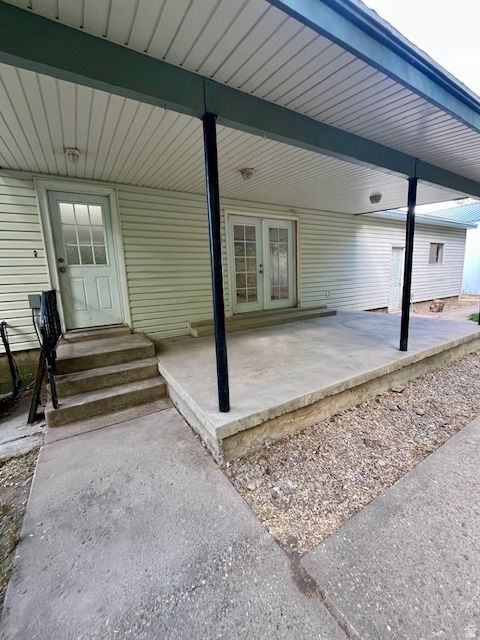 Tiny photo for 185 E SOUTH WEBER DR, South Weber, UT 84405 (MLS # 2141117)