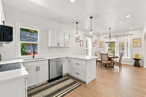 Tiny photo for 856 E WILMINGTON AVE, Salt Lake City, UT 84106 (MLS # 2184635)