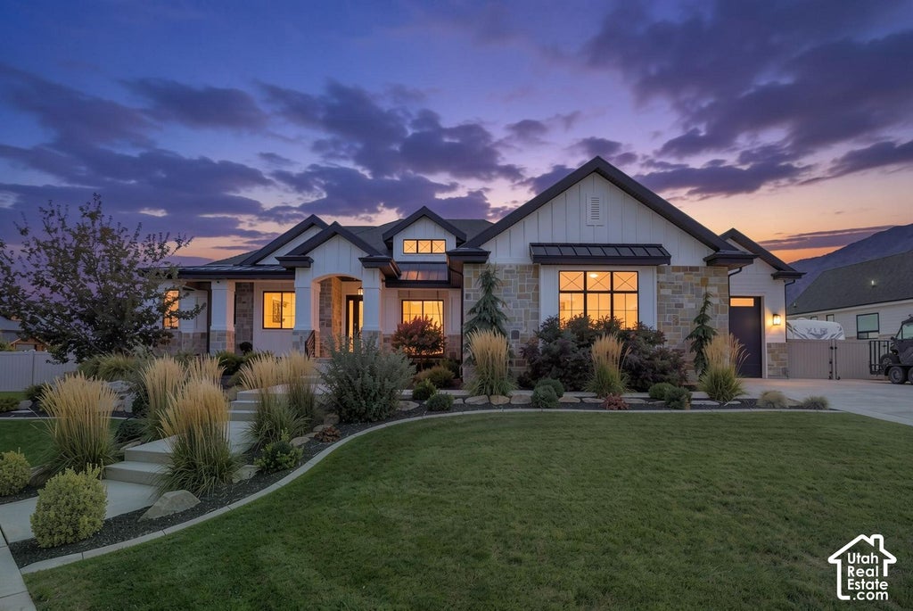 Photo of 935 S SALEM FIELDS CIRCLE CIR, Salem, UT 84653 (MLS # 2187095)