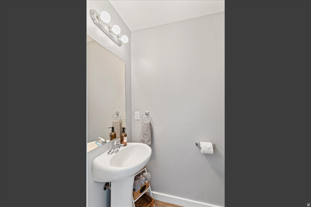 SUNSET PLACE - Residential