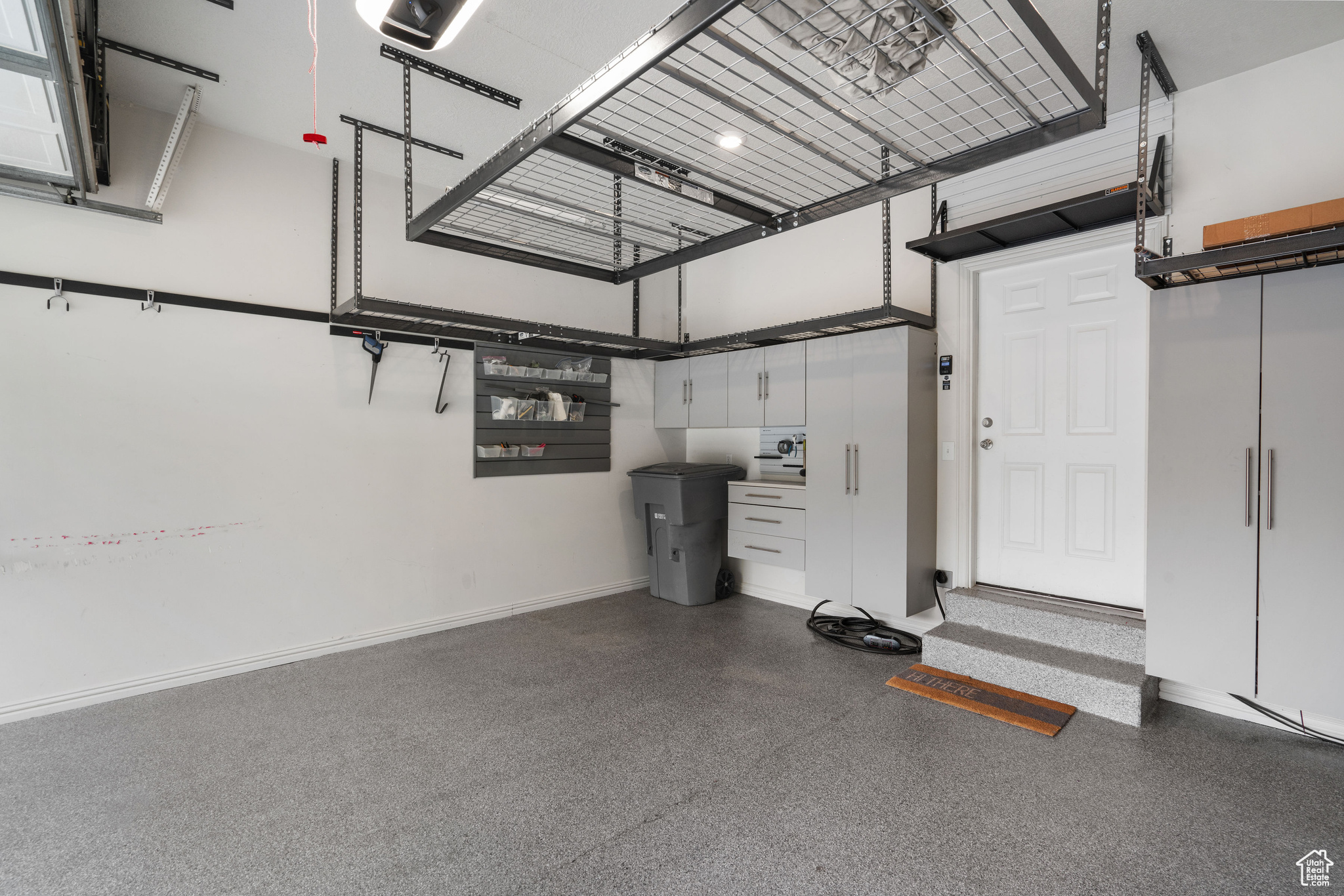 EDGEWOD ESTATES - Residential Income