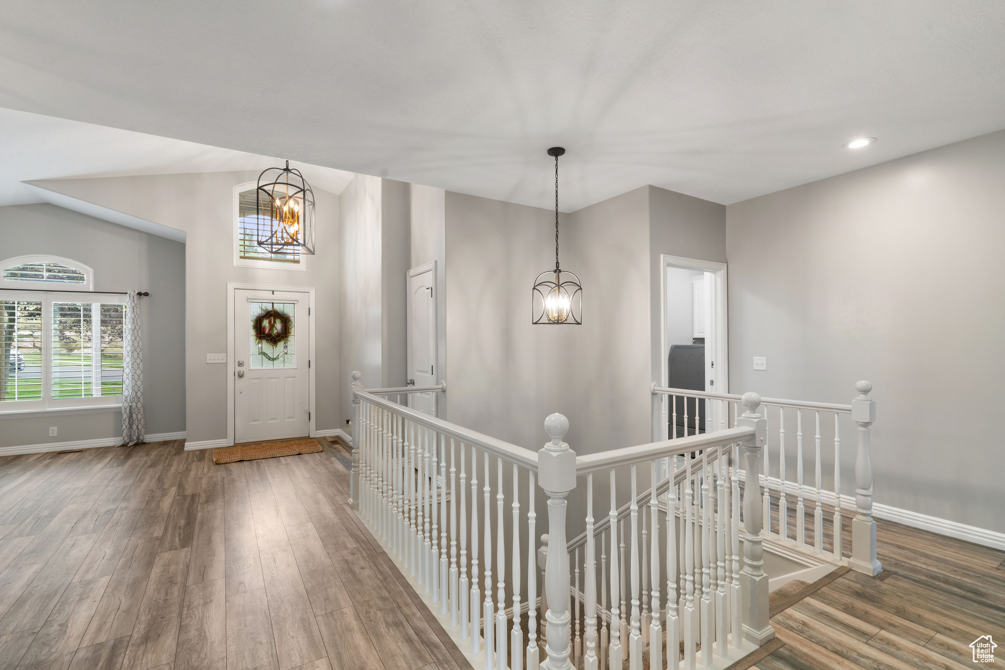 EDGEWOD ESTATES - Residential Income