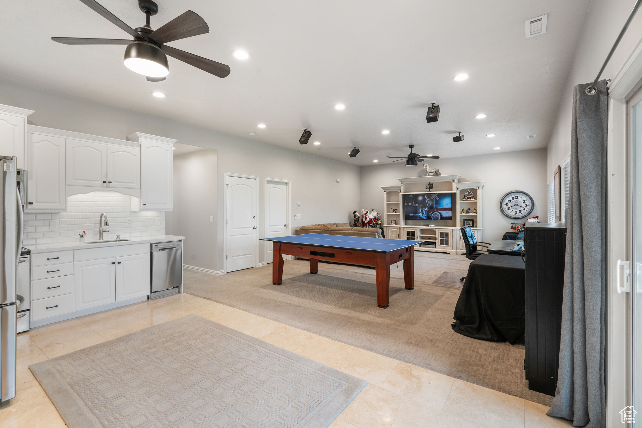 EDGEWOD ESTATES - Residential Income