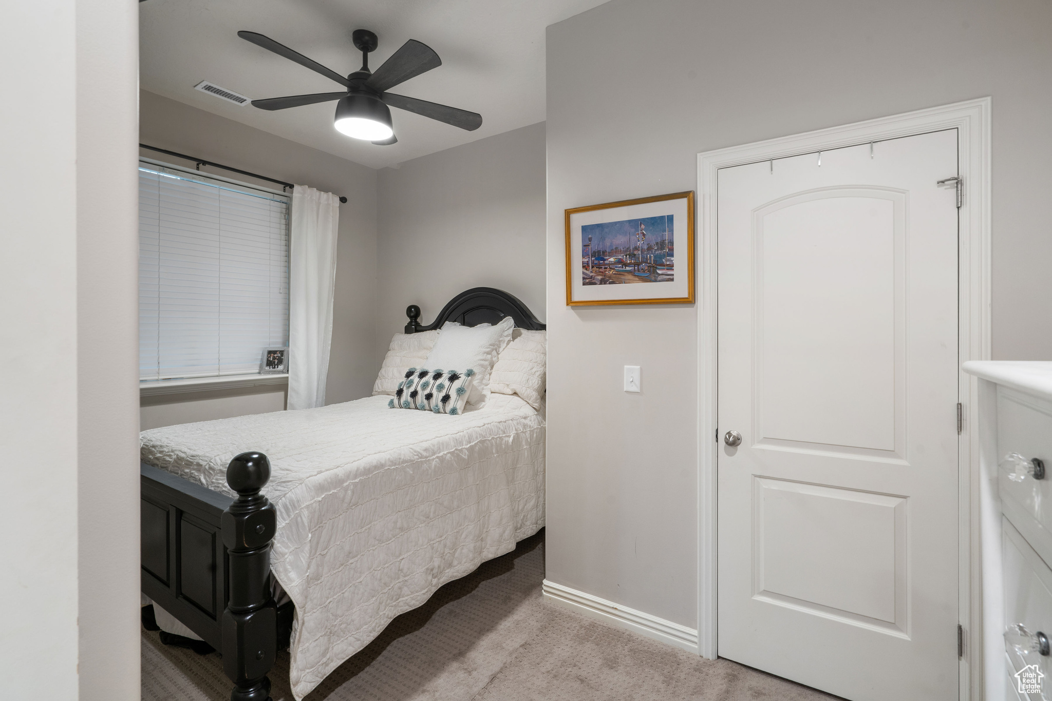 EDGEWOD ESTATES - Residential Income