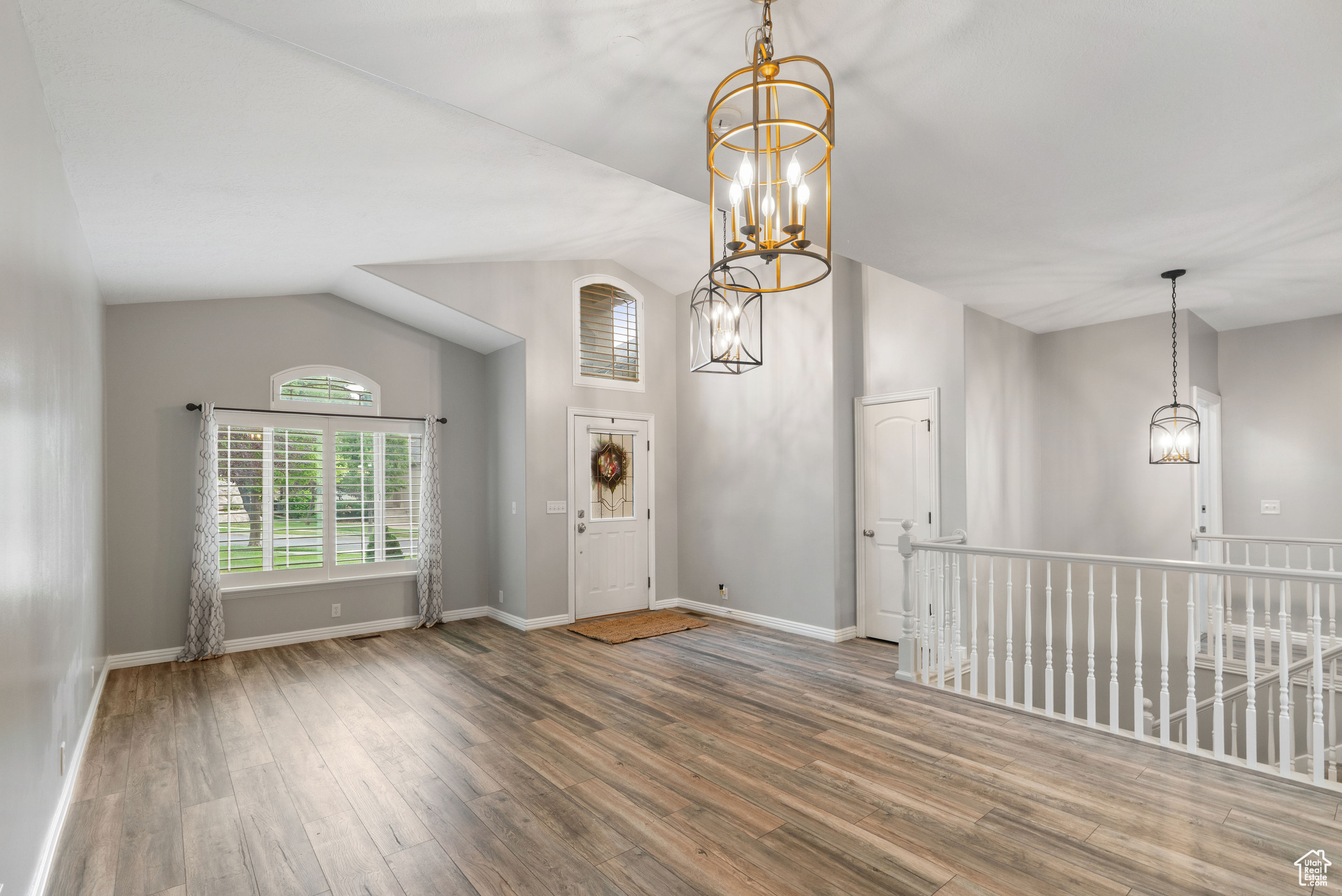 EDGEWOD ESTATES - Residential Income