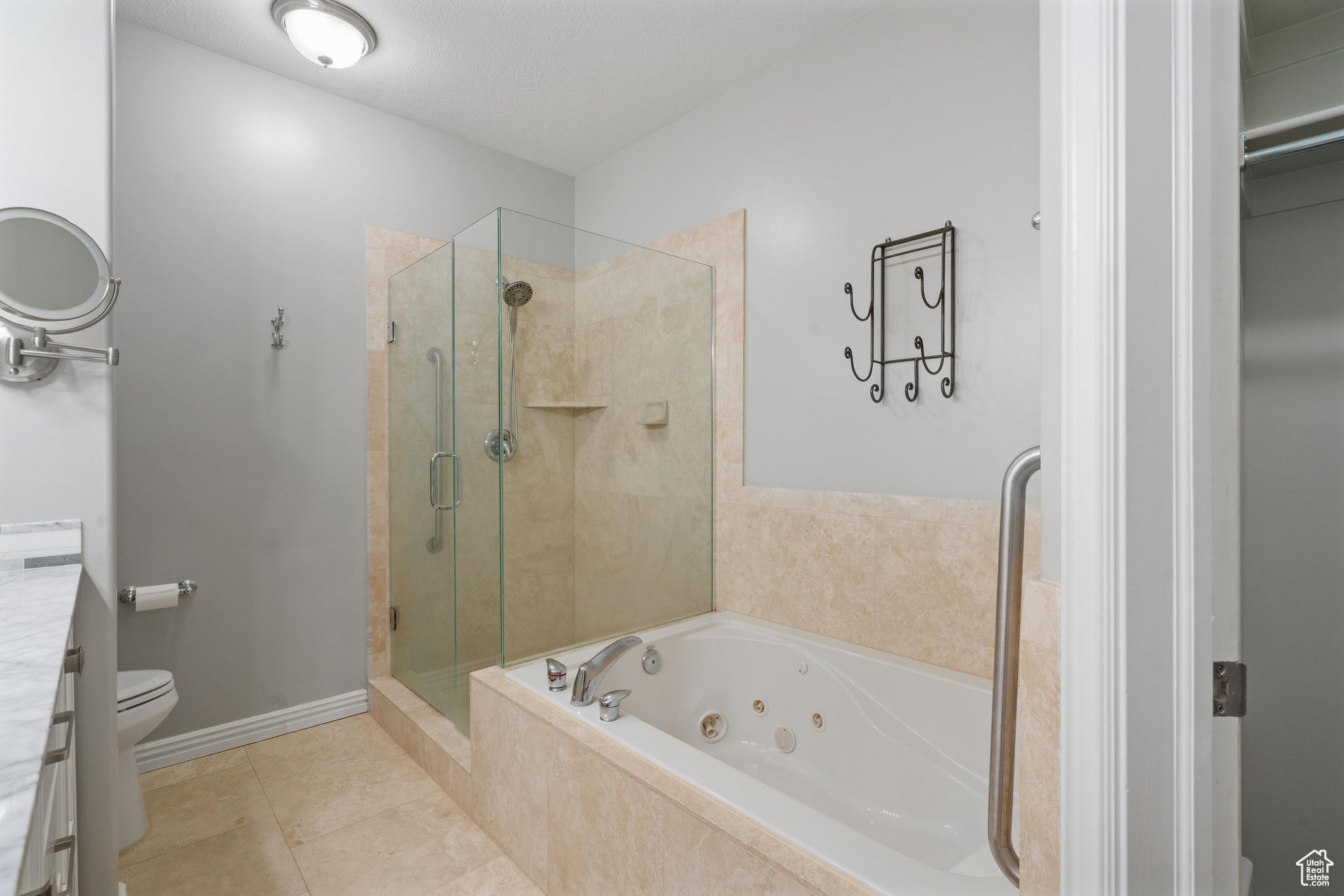 EDGEWOD ESTATES - Residential Income