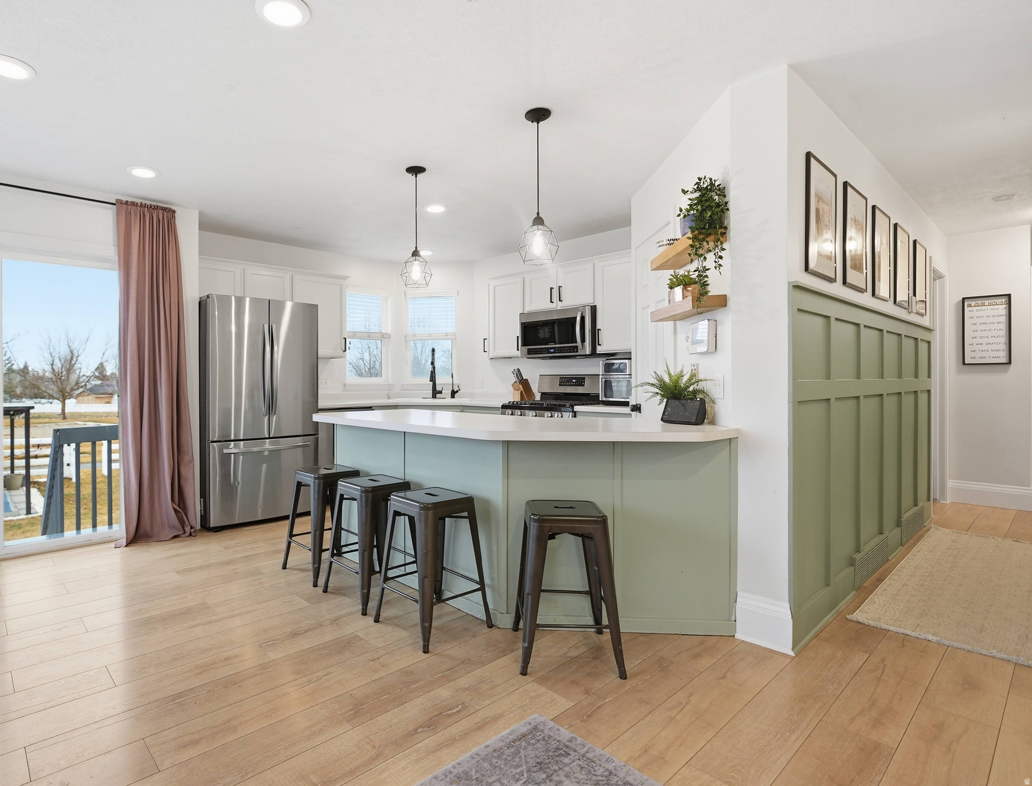 ESTATES AT ROSE CREEK PLAT 1 - Residential