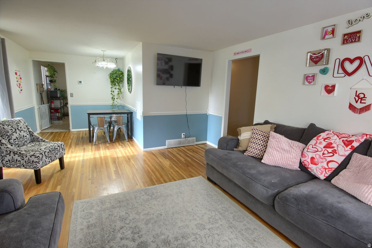 KING CLARION HILLS #3 SUBDIVISION - Residential