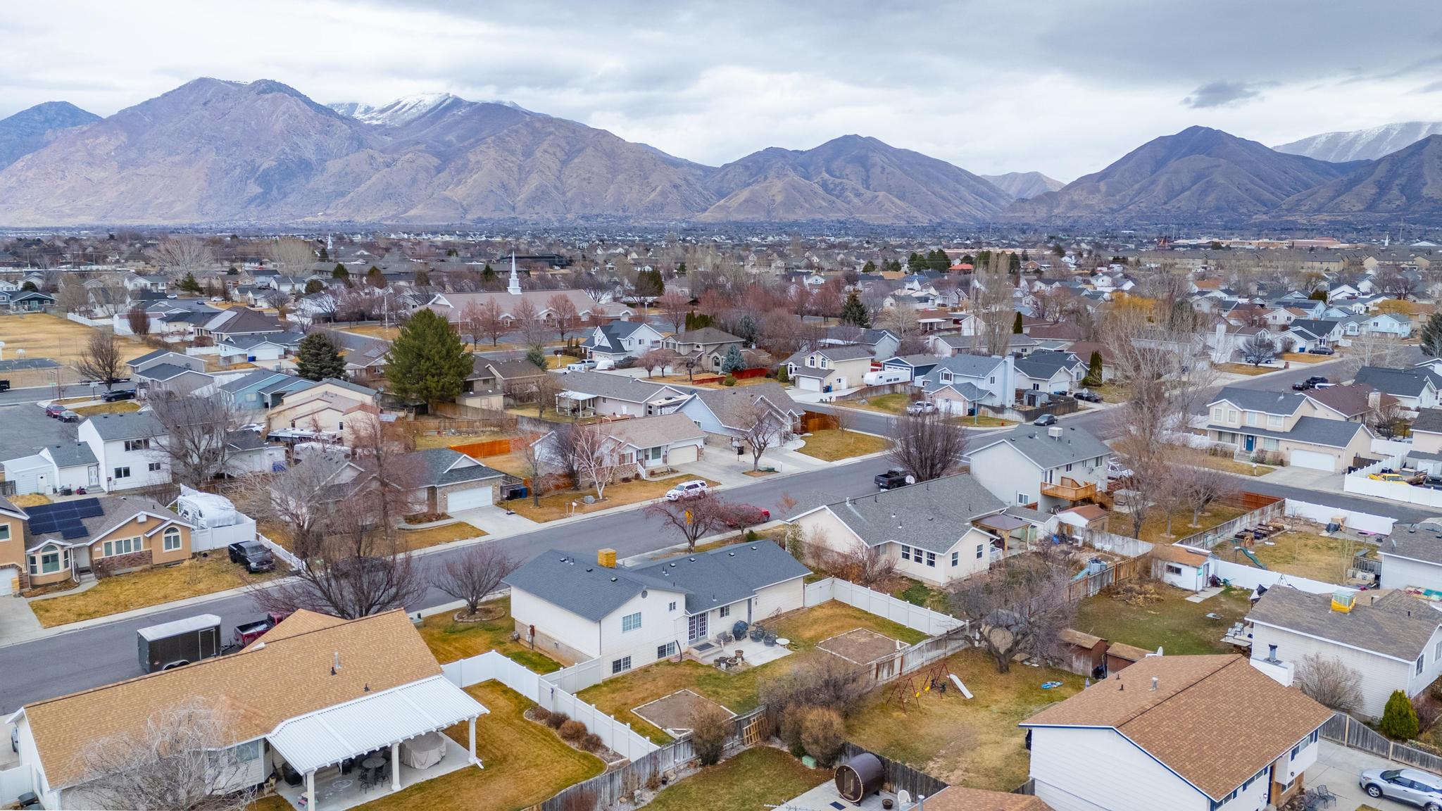 OAKWOOD HEIGHTS - Residential