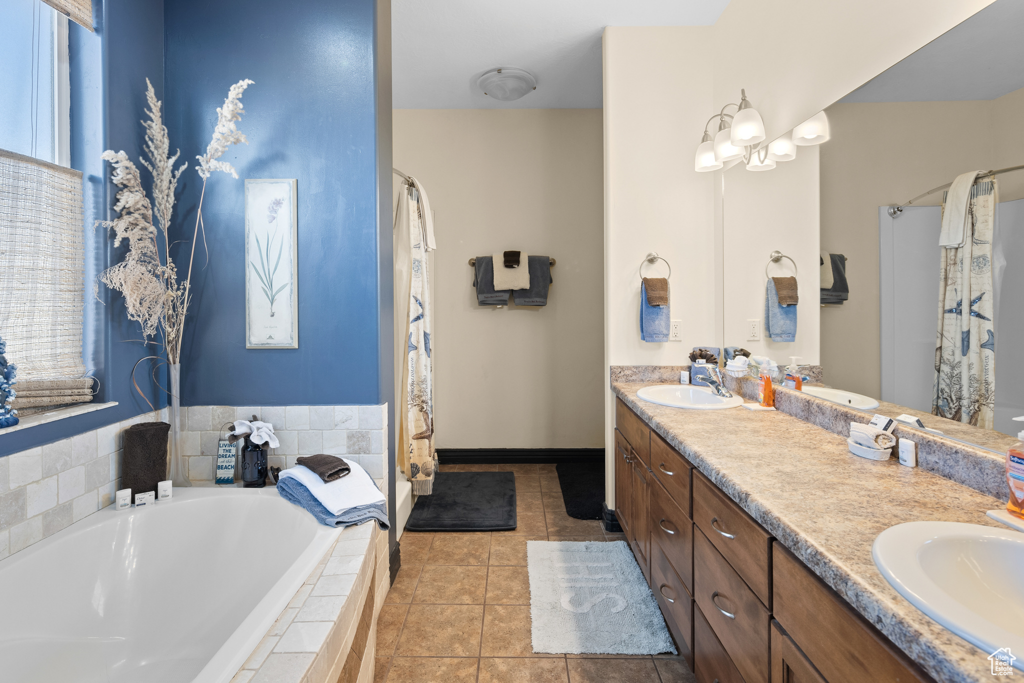 SAN JUAN ESTATES - Residential