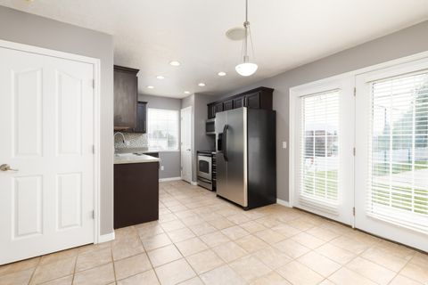Tiny photo for 1511 W LEONARDO LN #A, West Valley City, UT 84119 (MLS # 2120586)