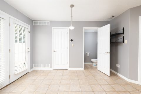 Tiny photo for 1511 W LEONARDO LN #A, West Valley City, UT 84119 (MLS # 2120586)