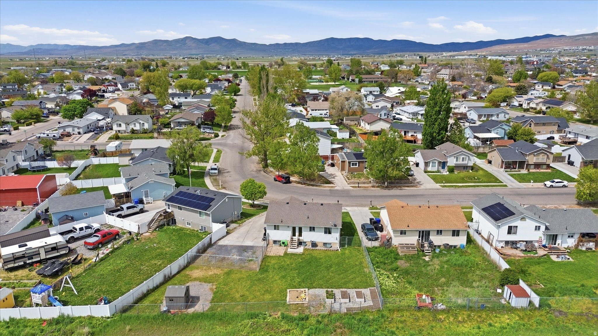 PARK MEADOWS - Residential