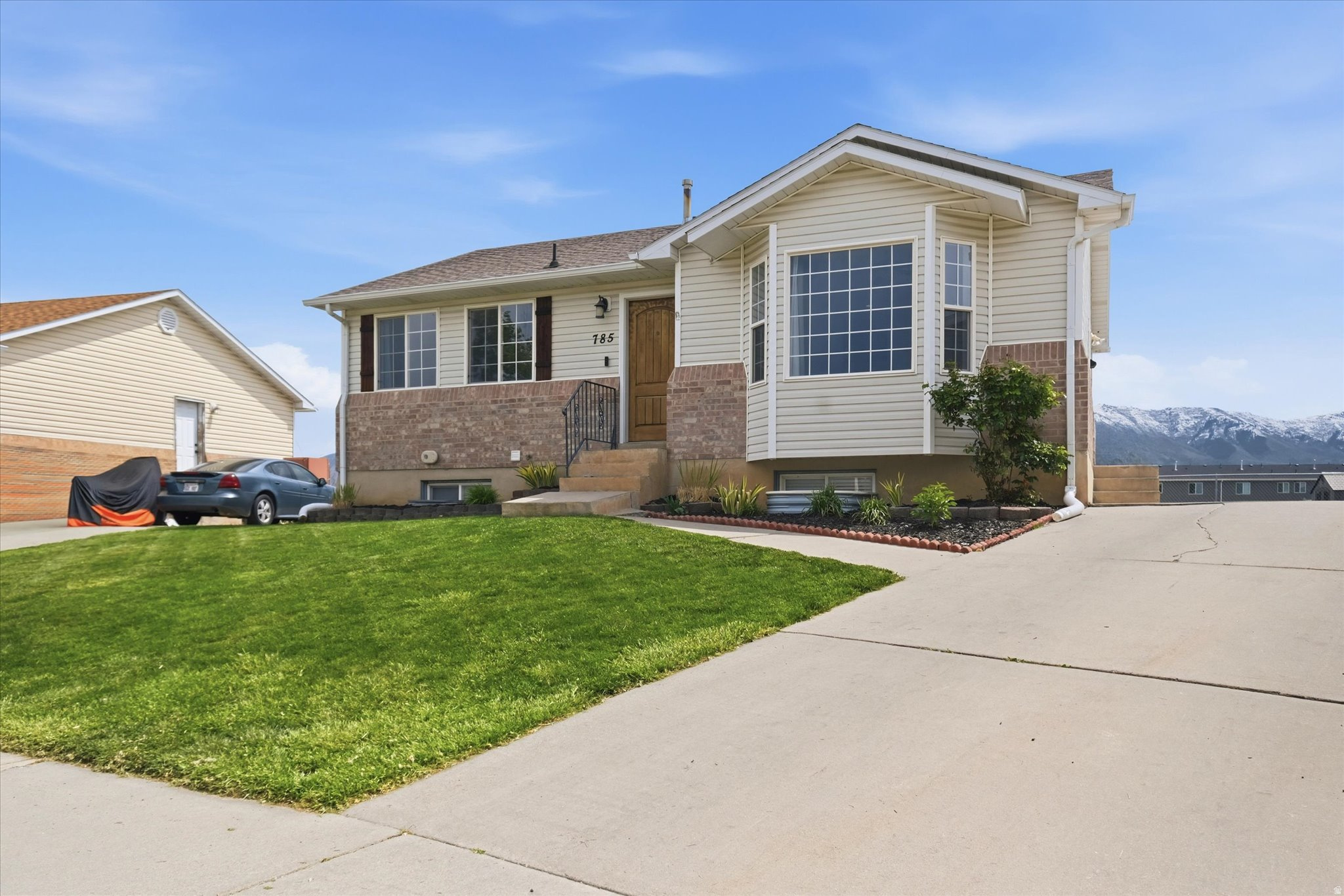 PARK MEADOWS - Residential