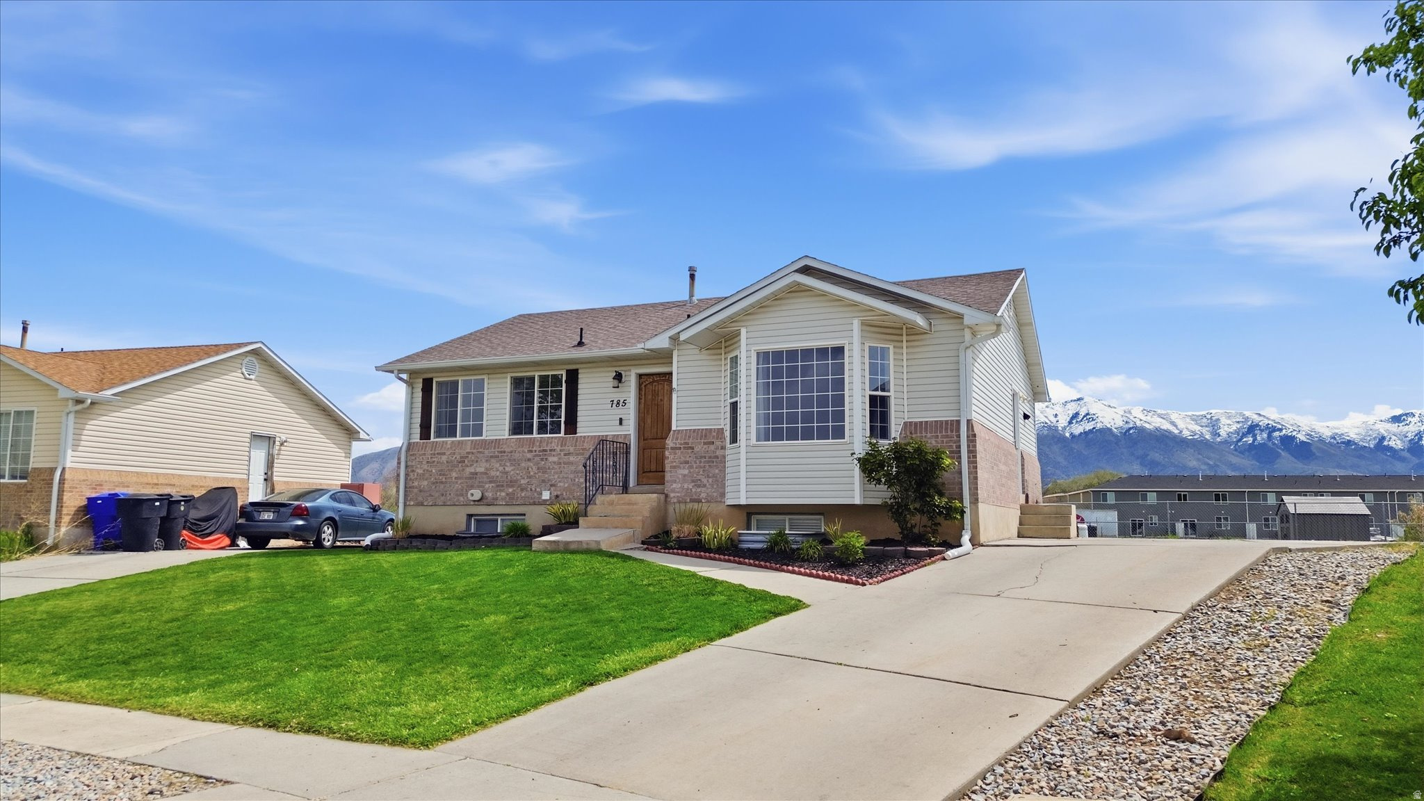 PARK MEADOWS - Residential