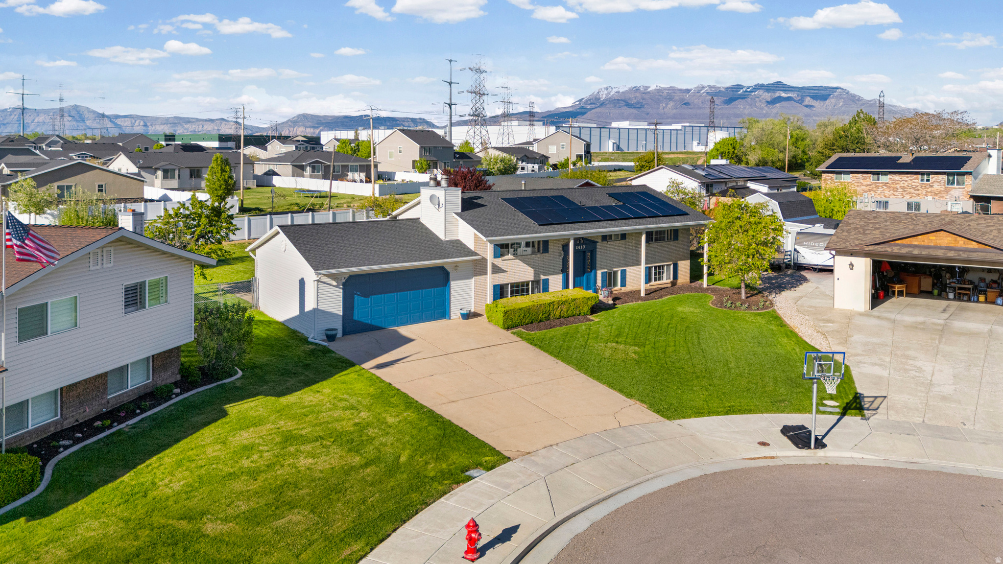 MEADOW PARK - Residential