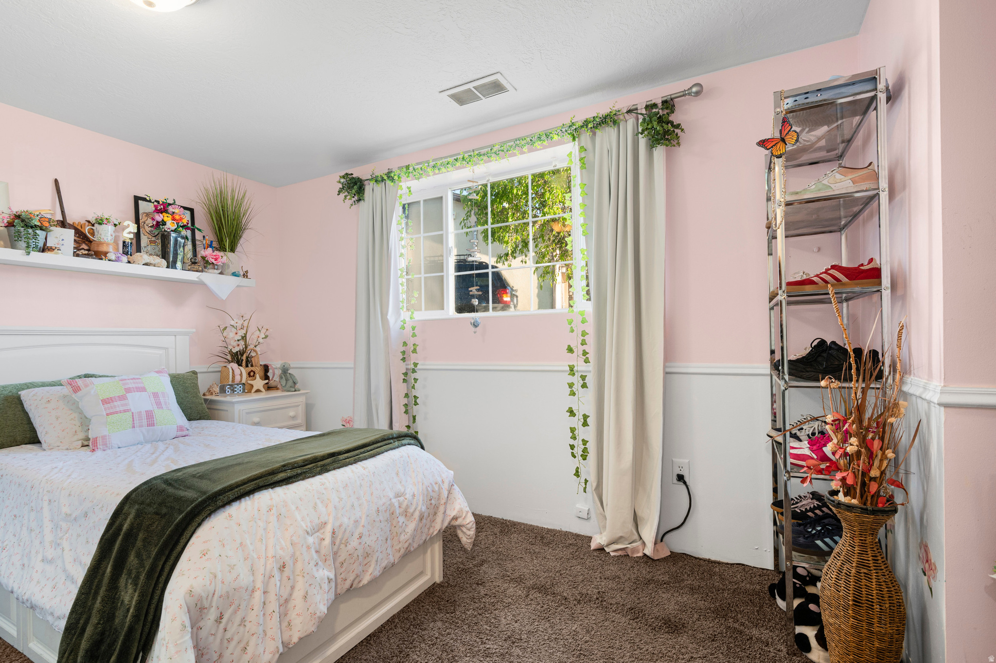 MEADOW PARK - Residential