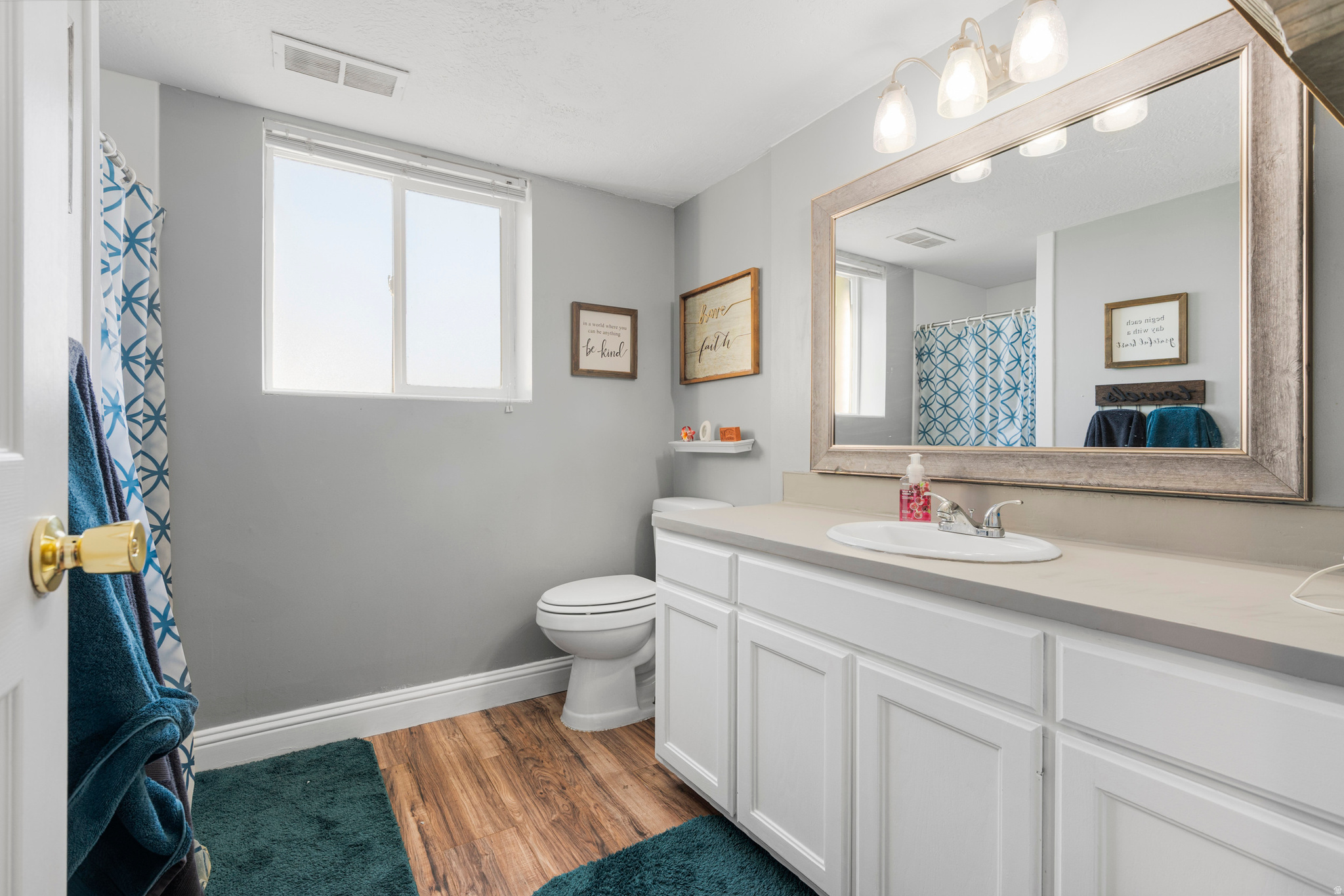 MEADOW PARK - Residential