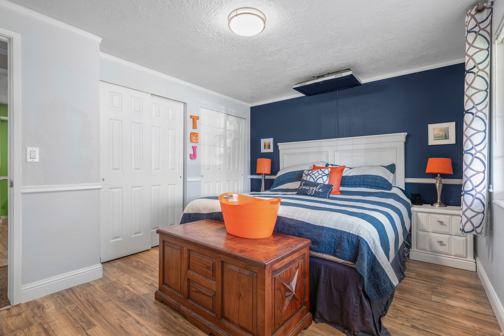 MEADOW PARK - Residential