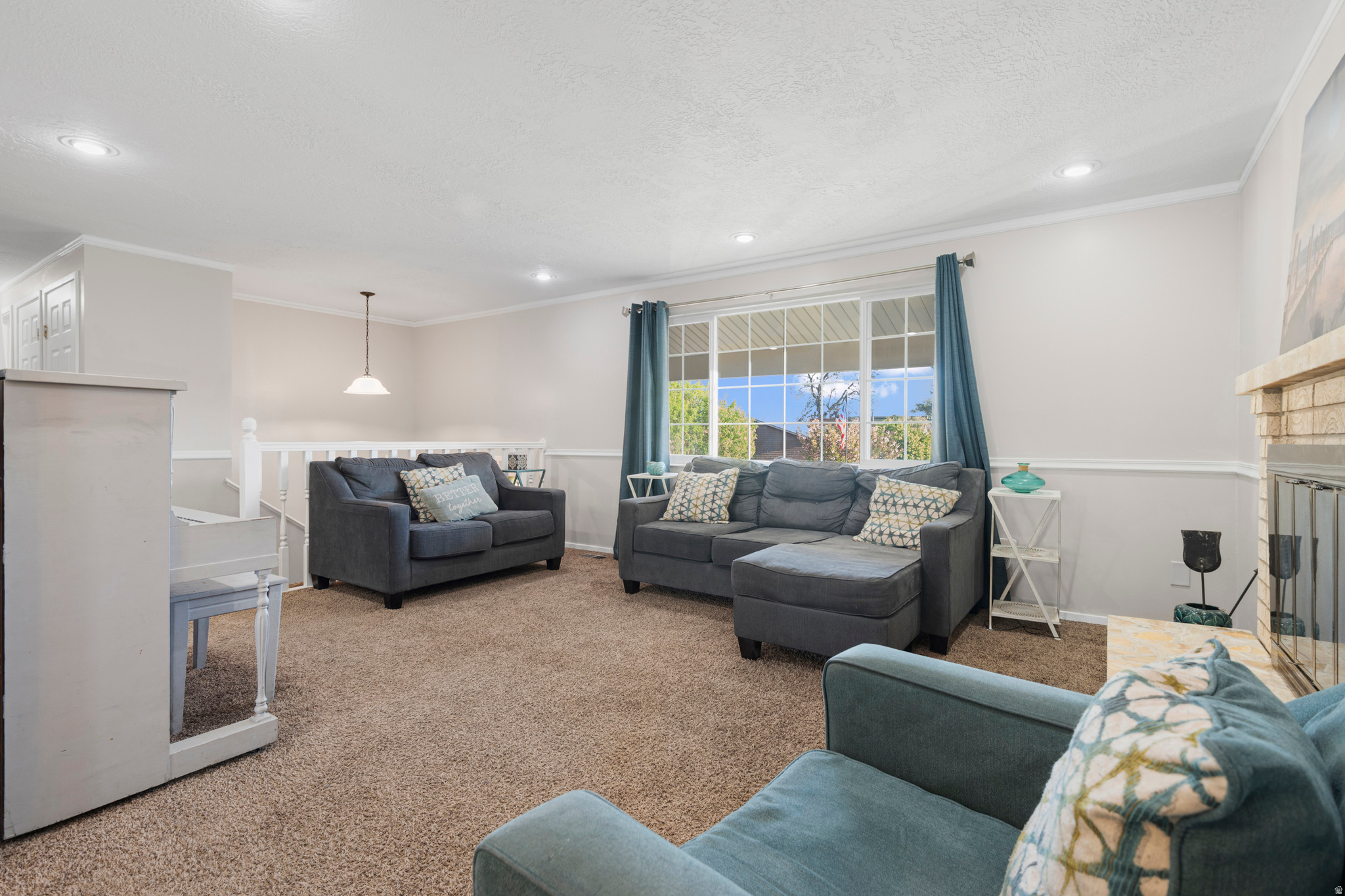 MEADOW PARK - Residential