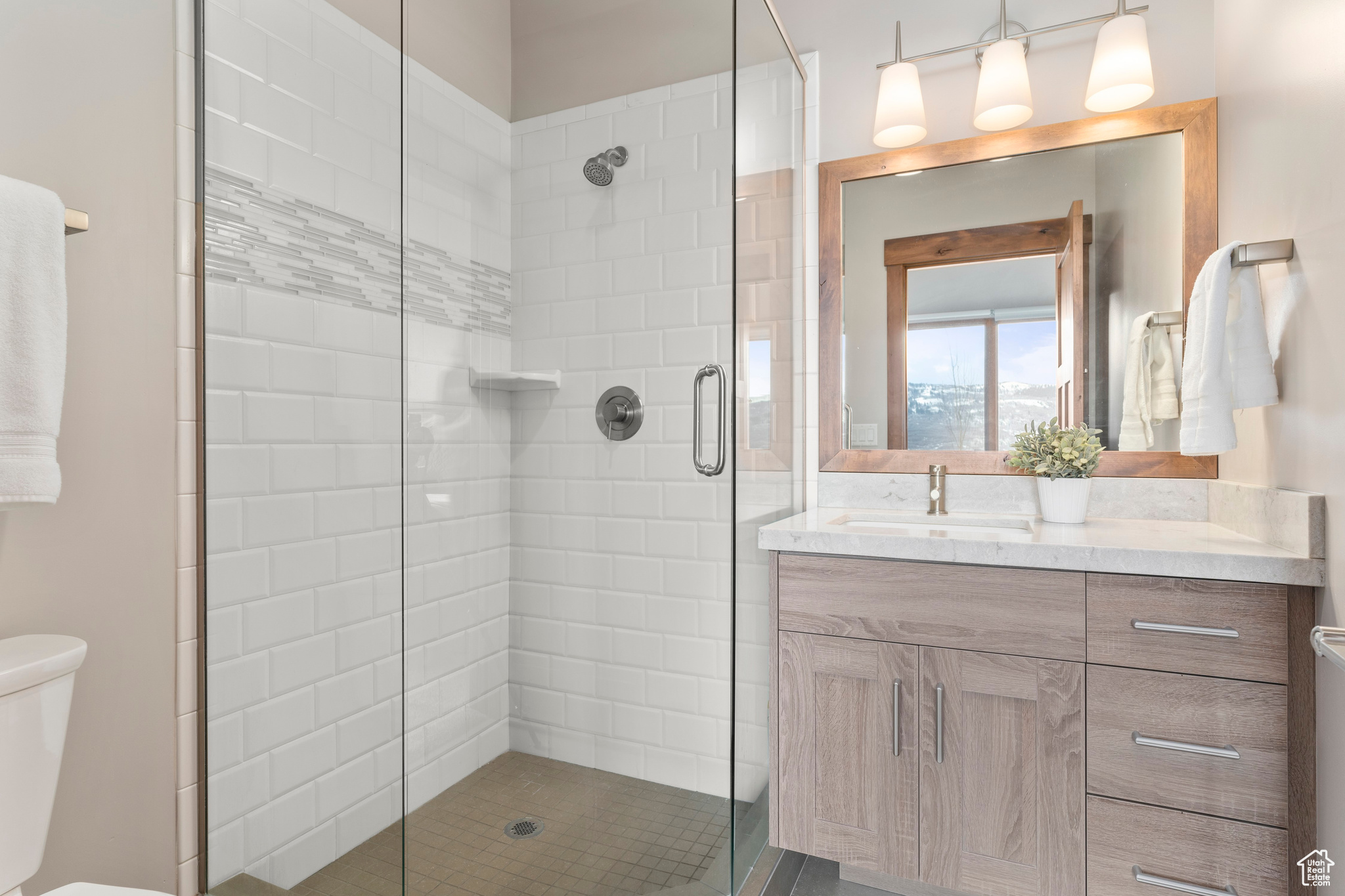 THE RIDGE TOWNHOMES - Residential