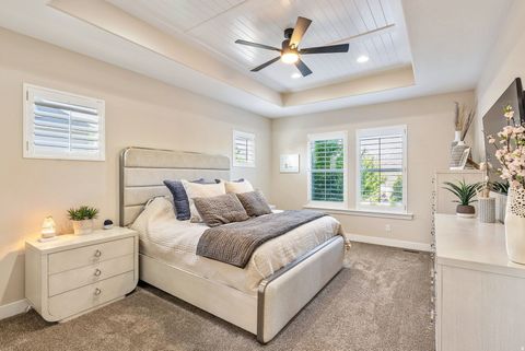 Tiny photo for 11177 S MIRIAM OAKS DR, South Jordan, UT 84095 (MLS # 2159078)