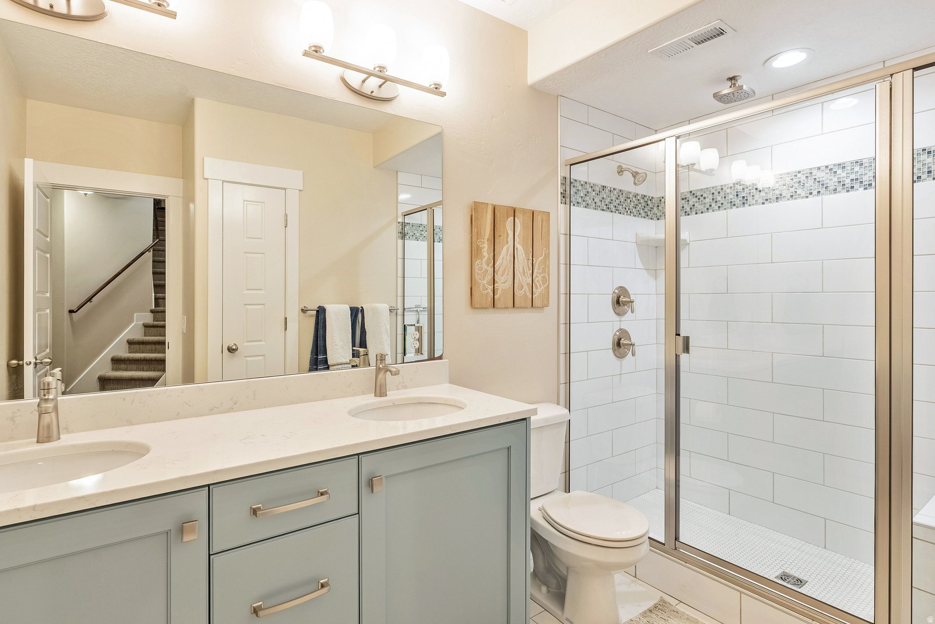 ASPEN CREST - Residential