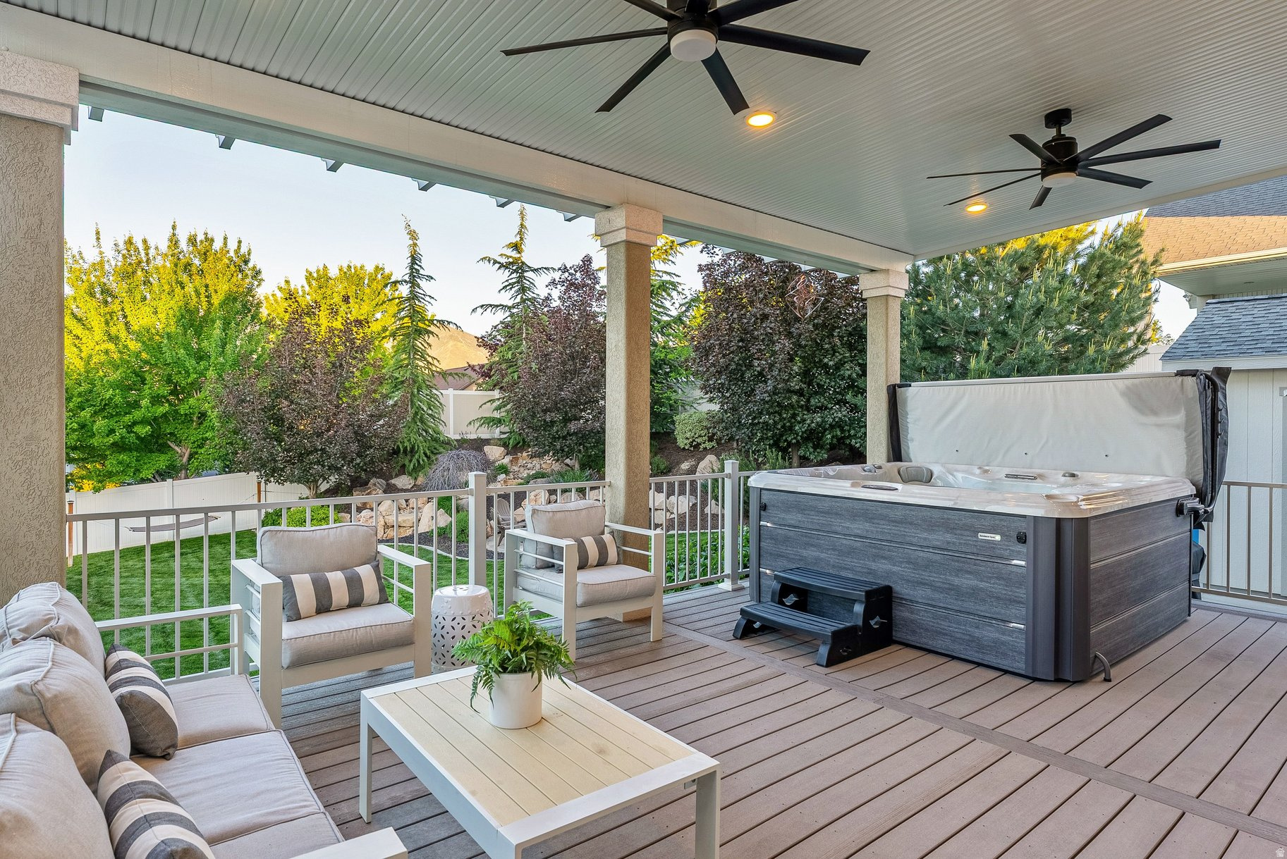 ASPEN CREST - Residential