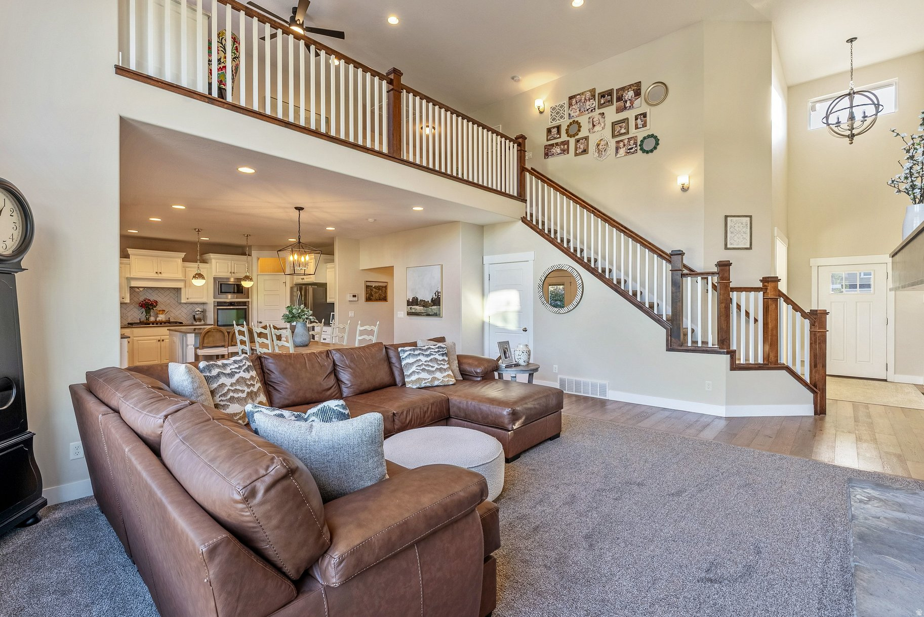 ASPEN CREST - Residential