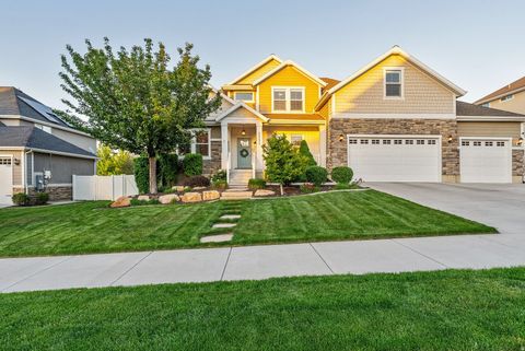 Tiny photo for 11177 S MIRIAM OAKS DR, South Jordan, UT 84095 (MLS # 2159078)