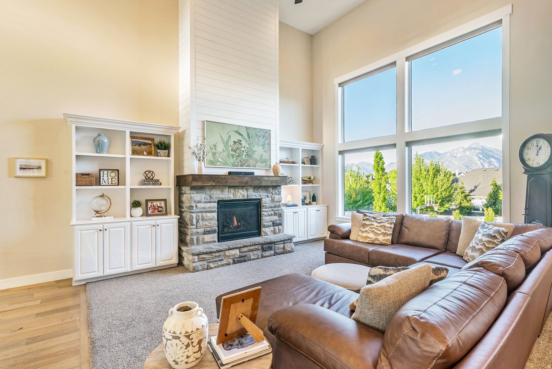 ASPEN CREST - Residential
